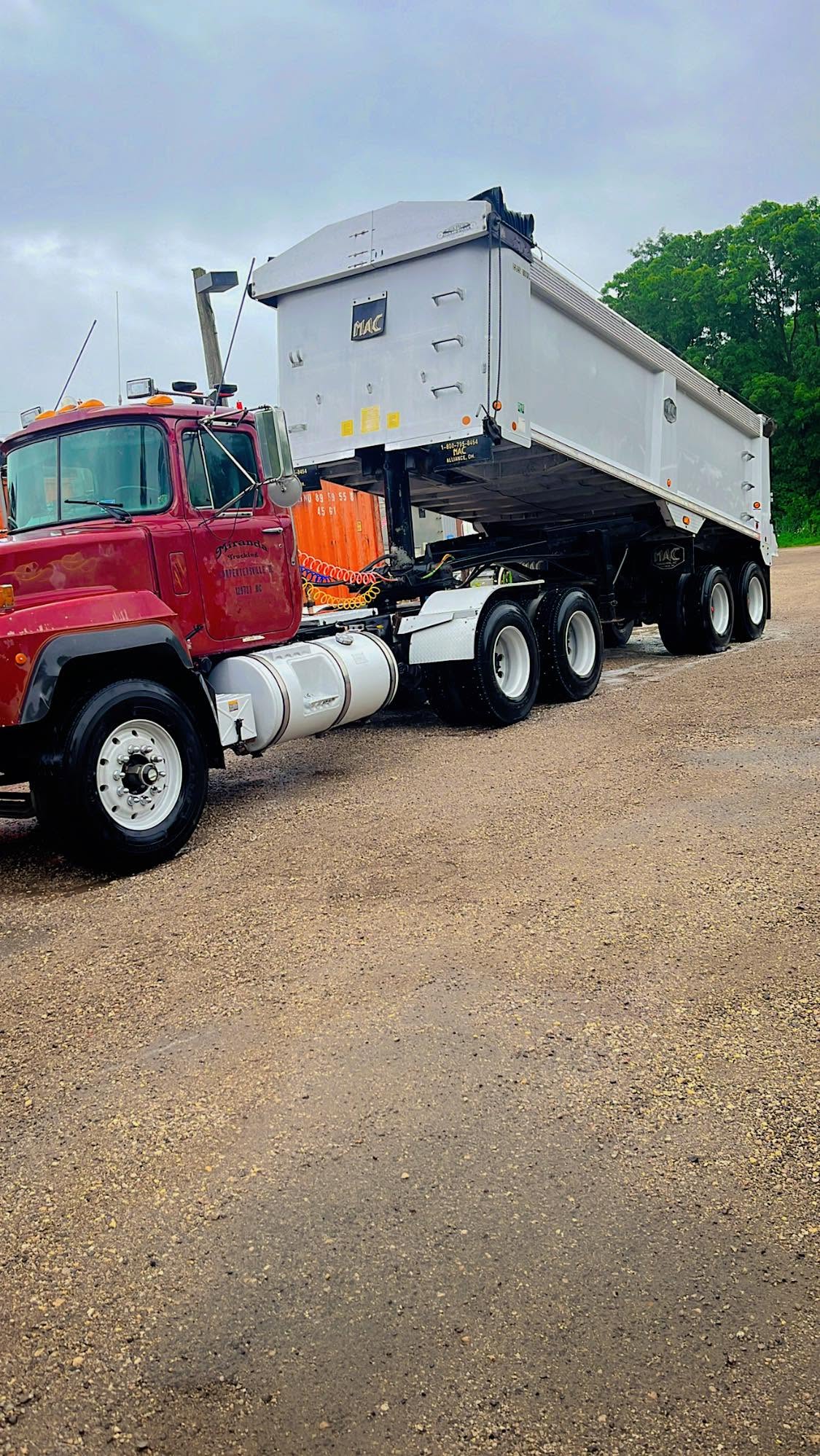 MAC dump trailer clean wash